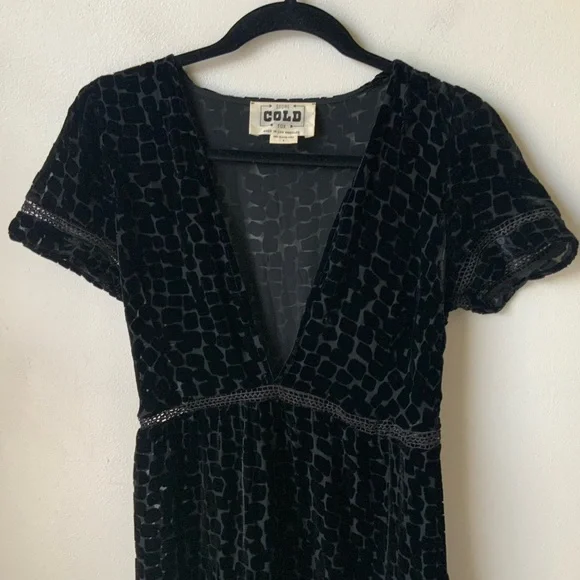 STONE COLD FOX Virgo Burnout Silk Velvet Dress Textured Plunge Black Size XS/S - Picture 6 of 15
